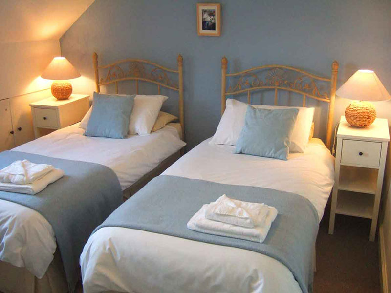 The twin bedroom in St Monan holiday cottage