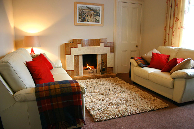 The lounge at Perwinkle Cottage The lounge at Perwinkle Cottage